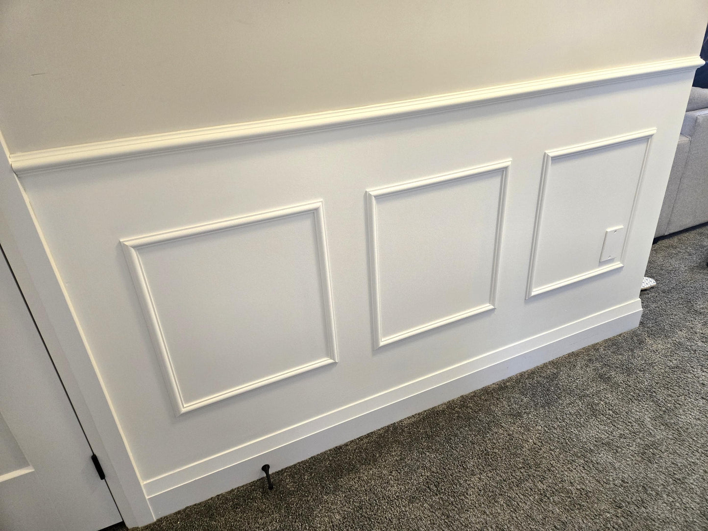 Wall Molding Kit Half Wall - Accent Wall- Hallway Wall- Dining Room Wall- Picture Frame Paneling- Box Paneling- Wall Trim Kits in Canada